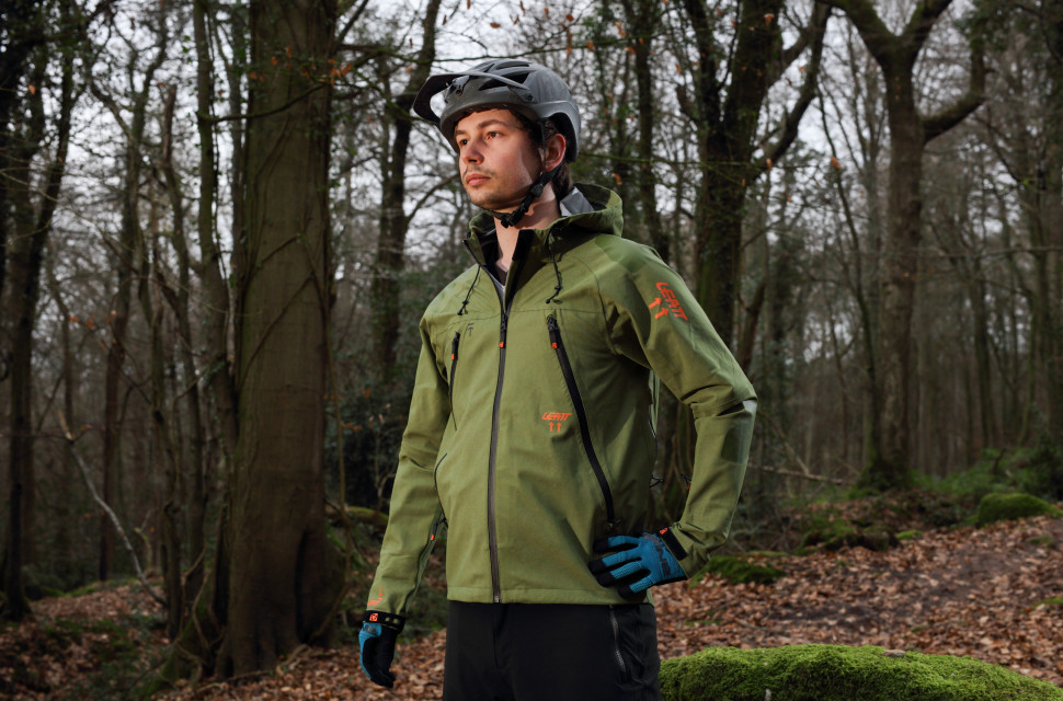 leatt dbx 5.0 all mountain jacket hero leatt dbx 5.0 all mountain jacket hero