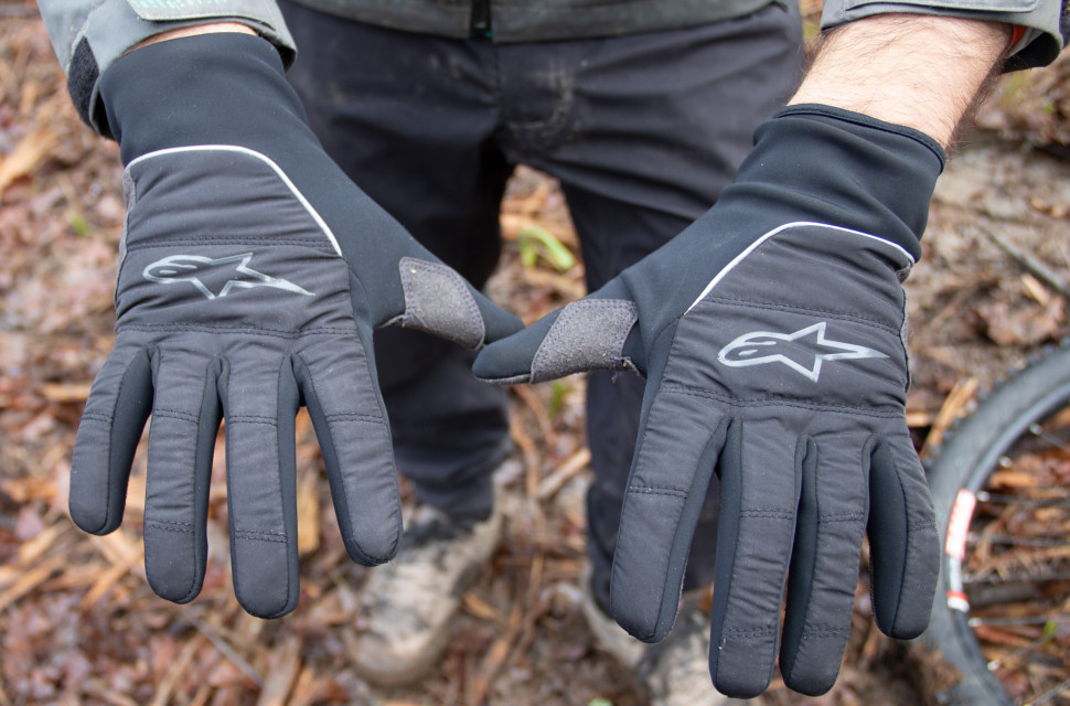 alpinestars-cascade-glove-review-1.jpg alpinestars-cascade-glove-review-1.jpg