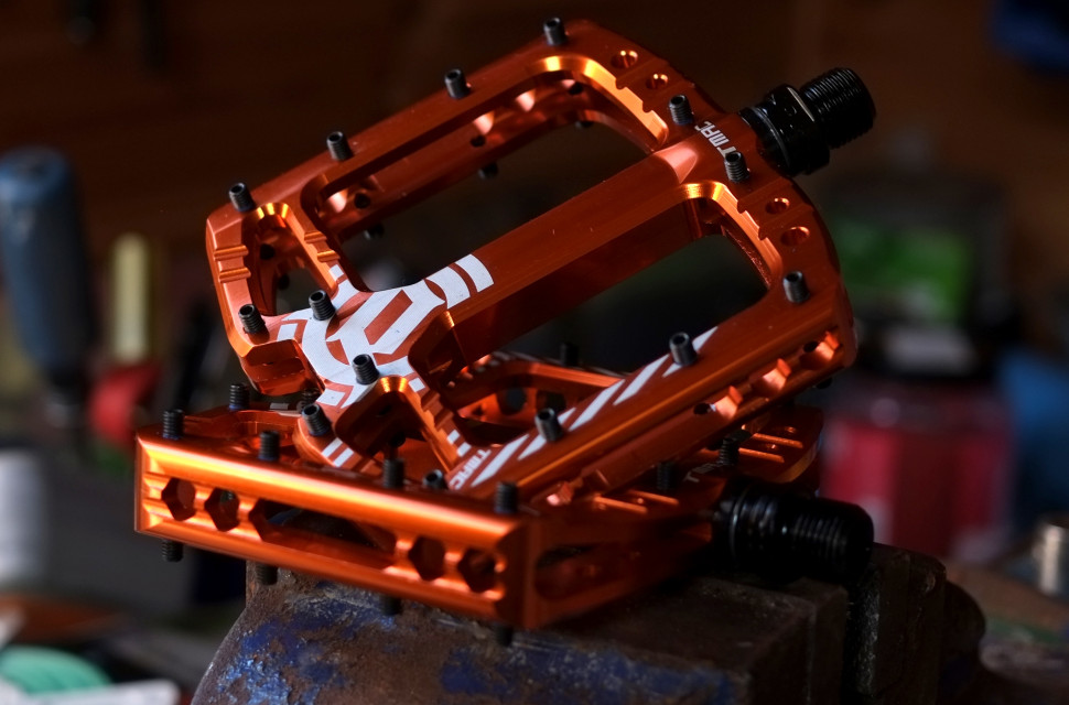 deity-tmac-pedals-1.jpg deity-tmac-pedals-1.jpg