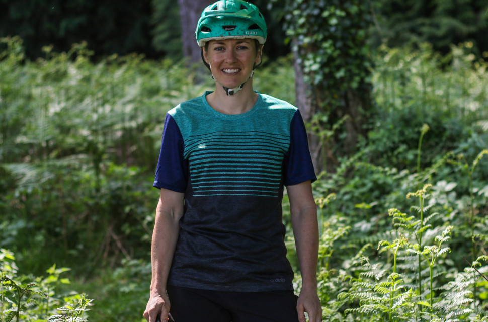 dhb MTB Women's Short Sleeve Trail Jersey-1.jpg dhb MTB Women's Short Sleeve Trail Jersey-1.jpg