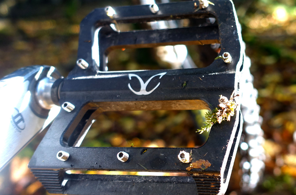 eXotic-Alloy-Flat-pedals.jpg eXotic-Alloy-Flat-pedals.jpg