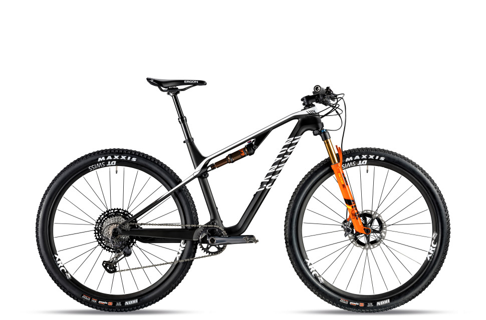 lux-cf-slx-9-race-team_team_replica.jpg Canyon release 2019 Lux cross country bikes with new suspension platform