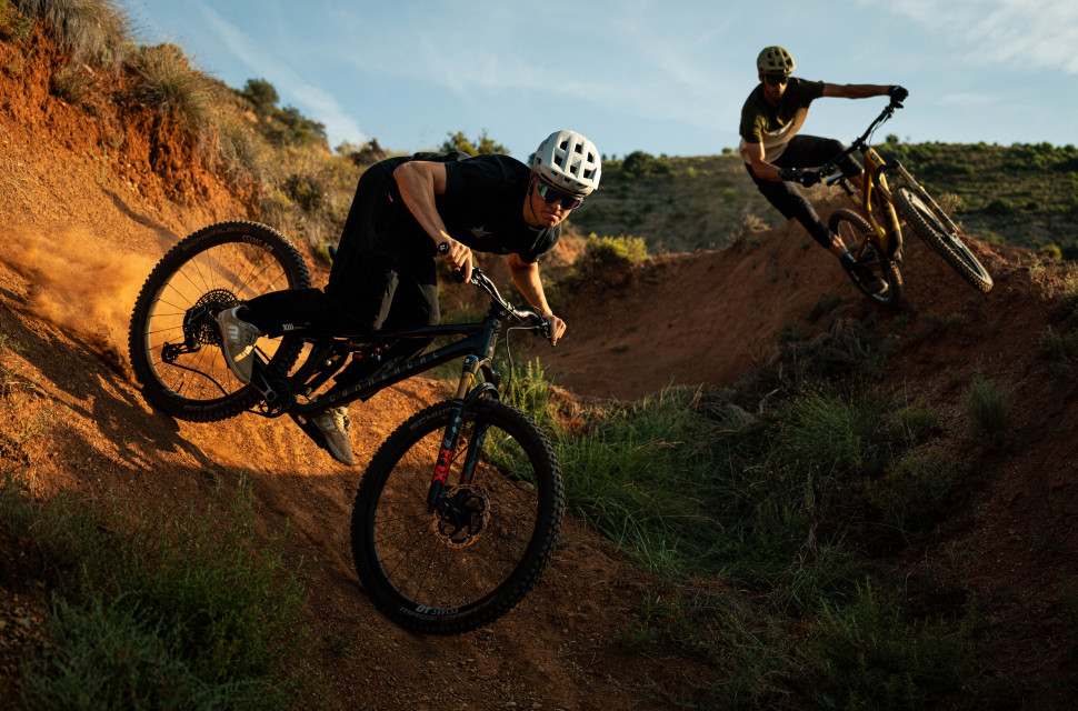 Met Revo Mips helmet Met reveals new Revo trail and enduro helmet