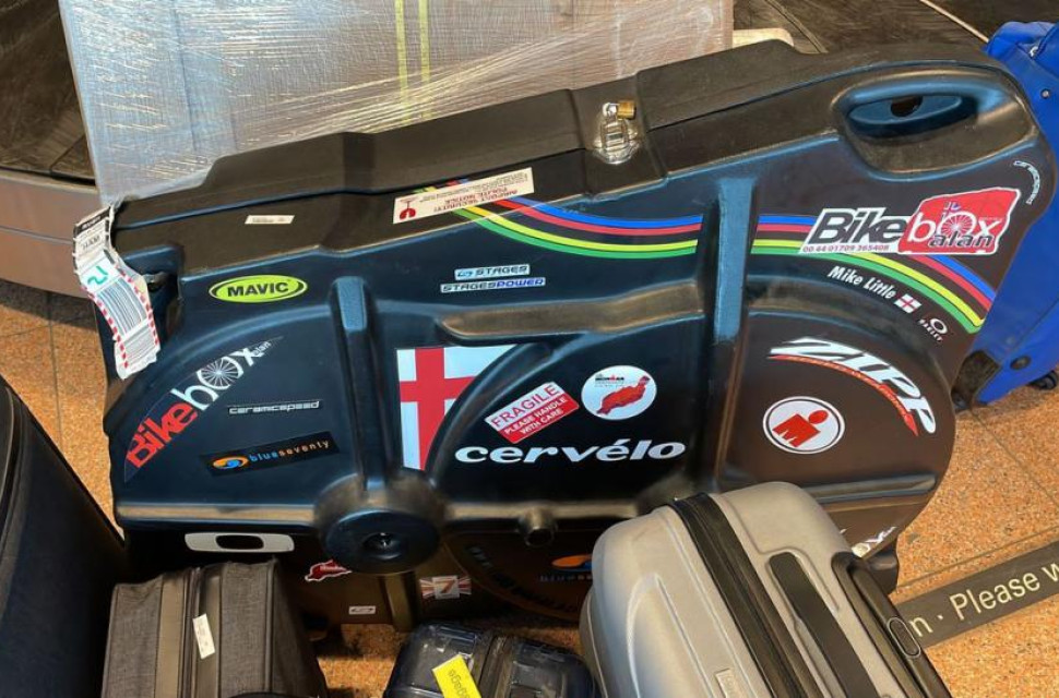 mike-little-bike-box-hamburg-airport.jpeg How to take a bike on a plane