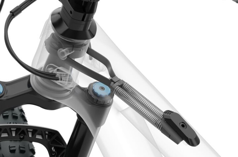 2022 Canyon Spectral CF 8 KIS hero Canyon launches Spectral CF 8 K.I.S with new steering stabilising technology